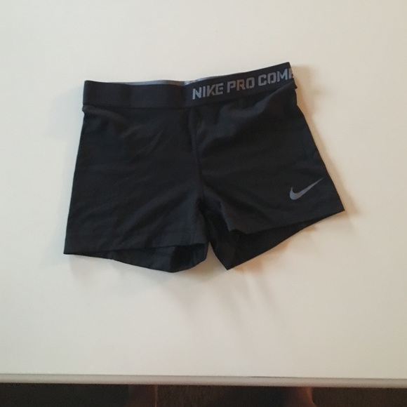Black Nike Pro shorts