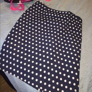 Polka dot skirt; perfect for Spring/Summer🌞