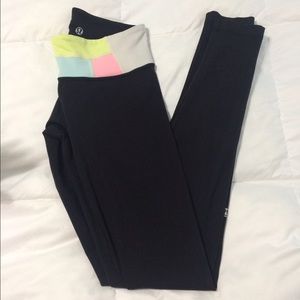 ✨SOLD✨ Lululemon Wunder Under Size 2