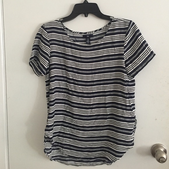 Gap striped tee