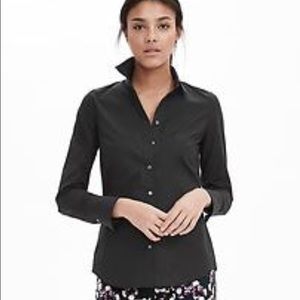 NWOT Banana Republic black button down