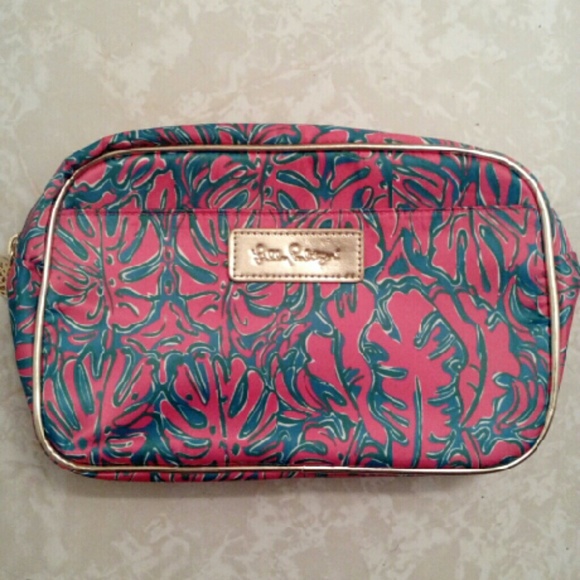 Lilly Pulitzer Handbags - New Lilly Pulitzer