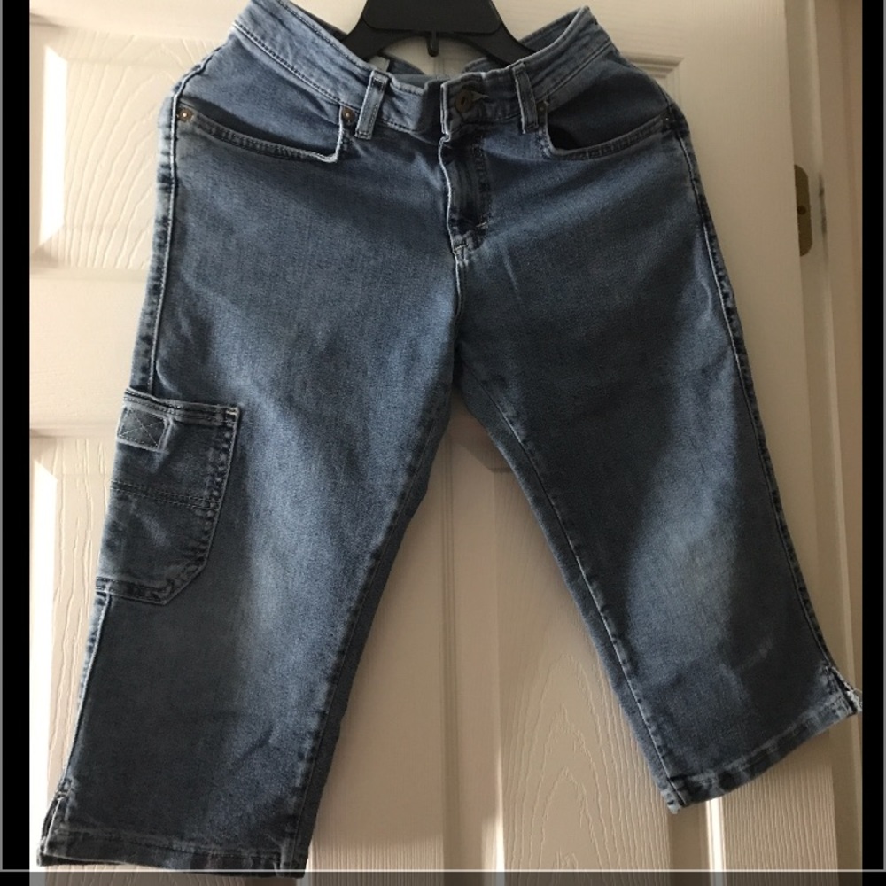 Jeans - Picture 3 of 4