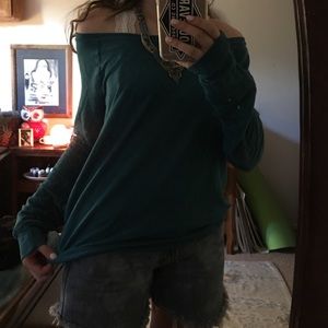 Off the shoulder long sleeve tee