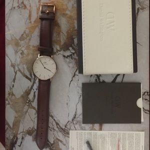 Daniel Wellignton watch rose gold