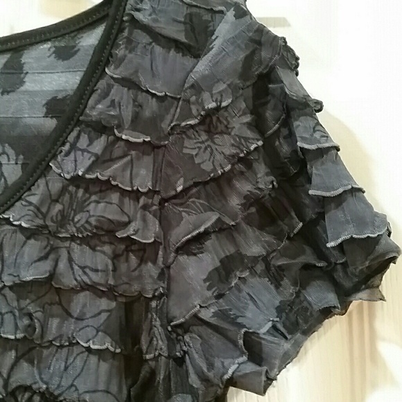 Lavish Ruffle Top - Picture 4 of 4