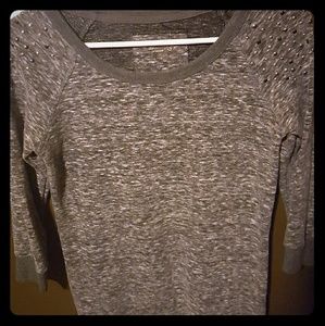 ✳SALE THROUGH 7/20✳ $5.00! Cute top!