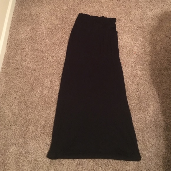 Rue 21 black medium maxi skirt
