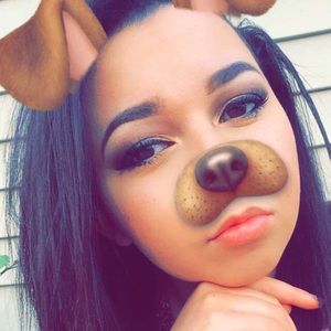 Meet your Posher, Breanna