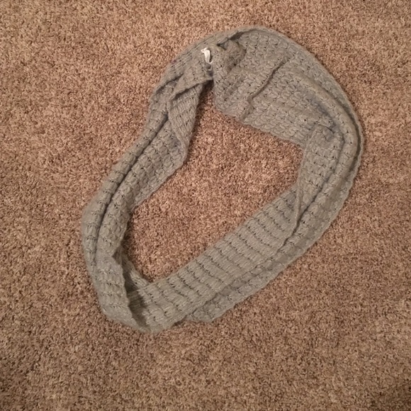 Cute Aeropostale scarf