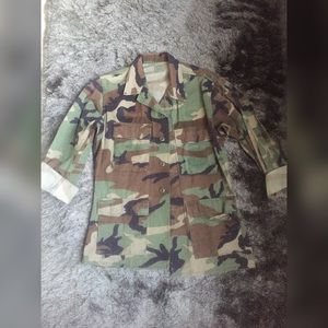 💲SOLD💲Authentic Army Fatigue Jacket 💲SOLD💲