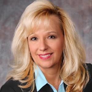 Meet your Posher, Toni