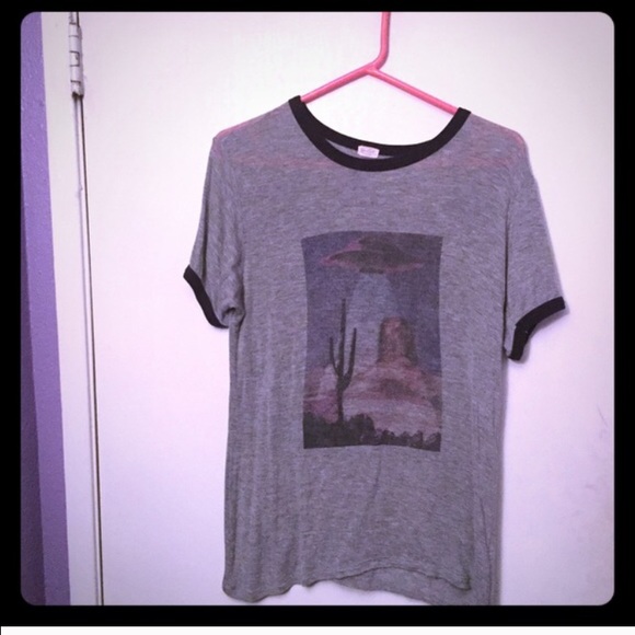 Brandy Melville UFO top