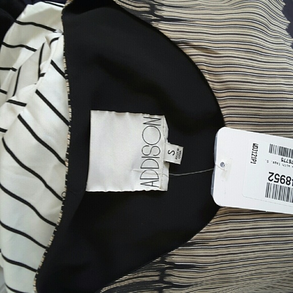 Addison long sleeved patterned dress - Picture 4 of 4