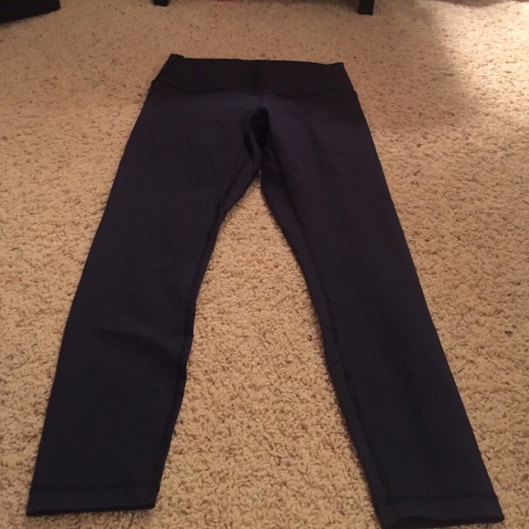 Lululemon NAVY!! high times