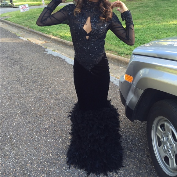 Custom Made Dress Made By Celebrity Stylist NellyB - Picture 1 of 4