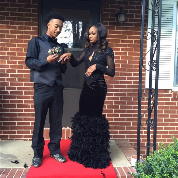 Custom Made Dress Made By Celebrity Stylist NellyB - Picture 4 of 4