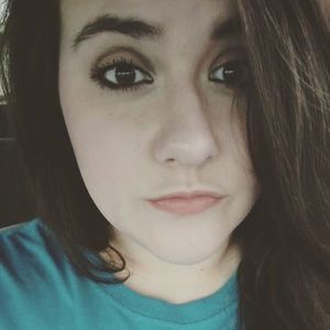 Meet your Posher, Alicia nicole