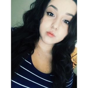 Meet your Posher, Krystal