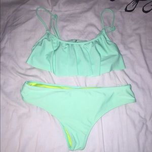 Flowy bikini set
