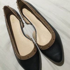 Cato Flats NWT Size 10