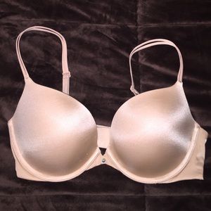 Victoria's Secret very sexy push up bra