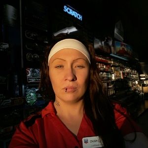 Meet your Posher, Charli