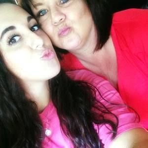 Meet your Posher, Crystal lynn