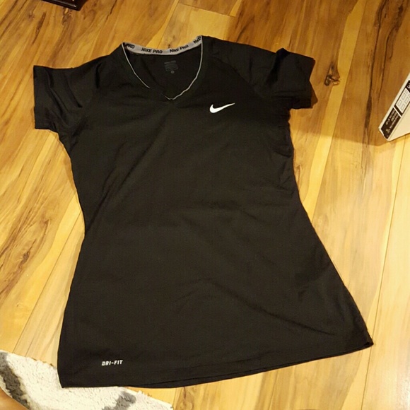 Nike pro shirt