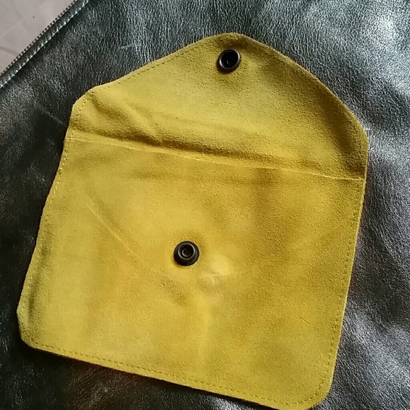 American Apparel suede pouch NEW! Mustard yellow - Picture 4 of 4