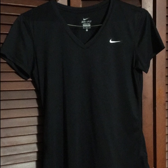 Nike dri-fit v-neck size small