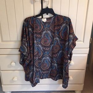 NWOT Paisley print kimono!