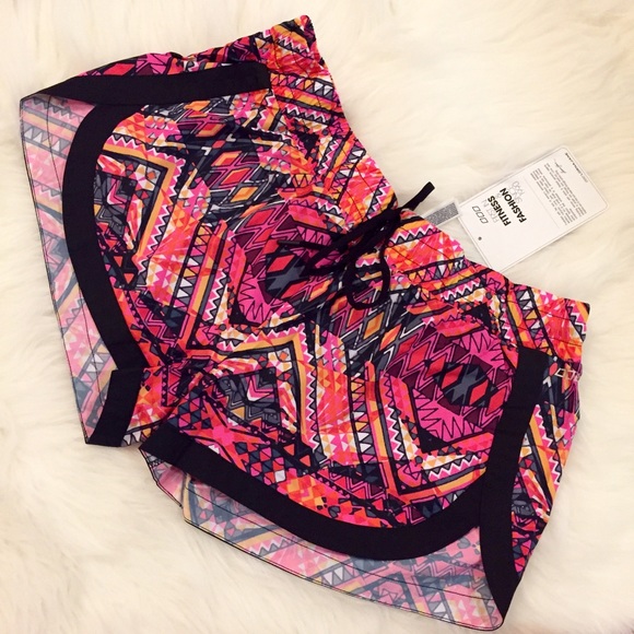 Lorna Jane Pants - Lorna Jane Run Shorts