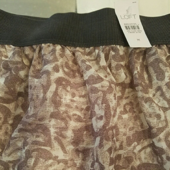 Skirt - Picture 2 of 3