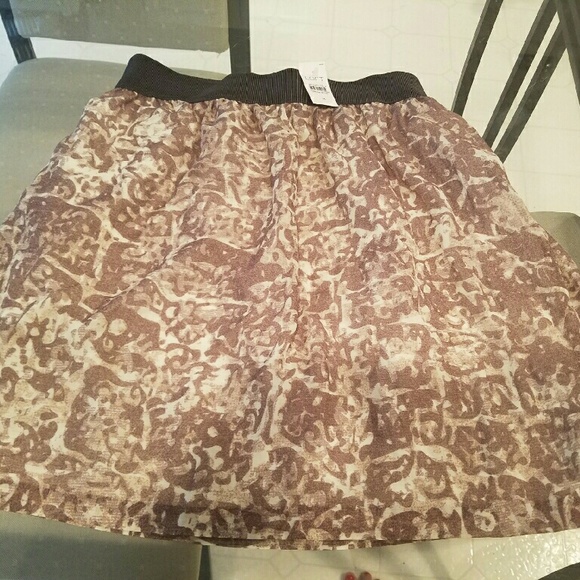 Skirt - Picture 3 of 3