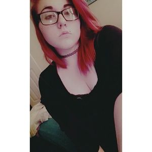 Meet your Posher, Maegan