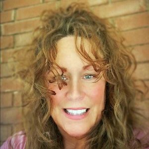 Meet your Posher, Sandy