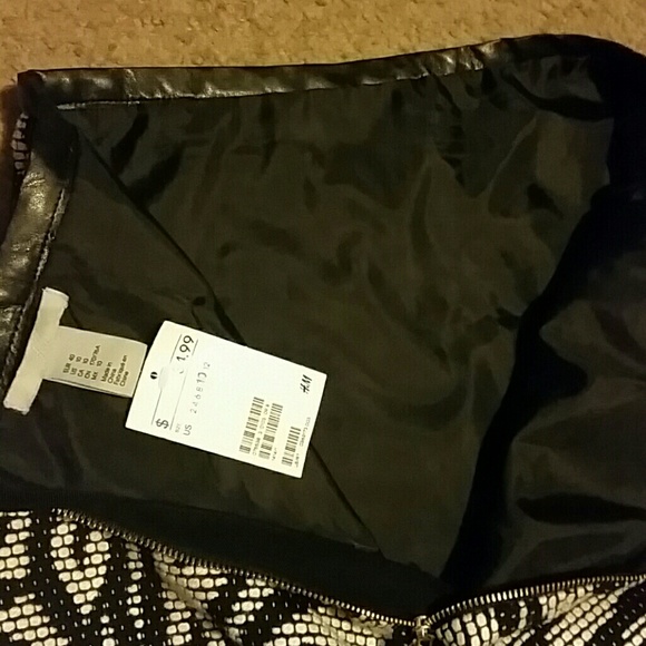 Cute Zebra Print Skirt - Picture 4 of 4