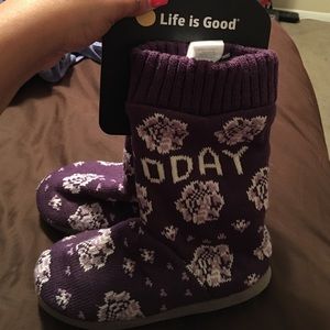 NEW "LOVE TODAY" SLIPPERS