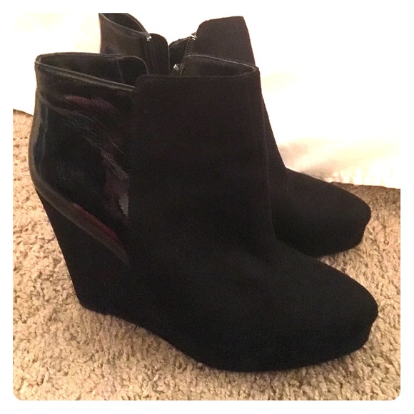 Michael Antonio wedge booties