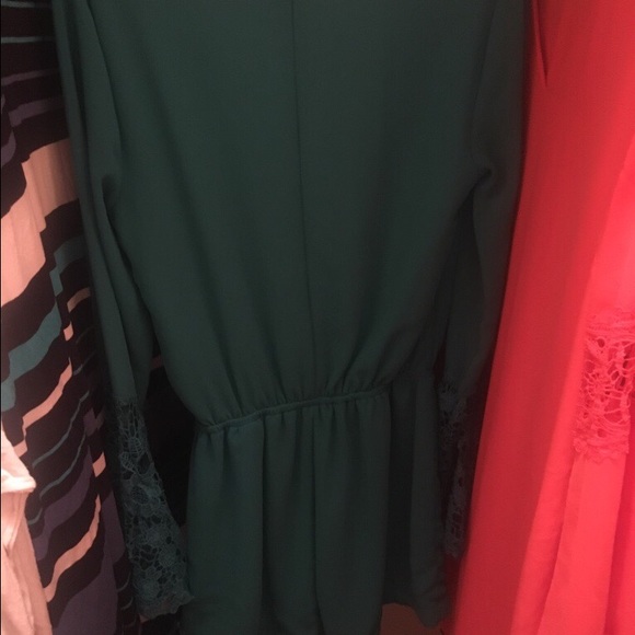 Belk Rumper - Picture 3 of 3