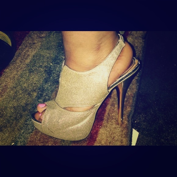 Gold heels 4 inch