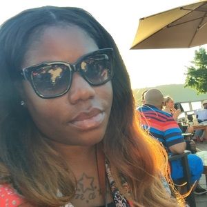 Meet your Posher, Brittanie