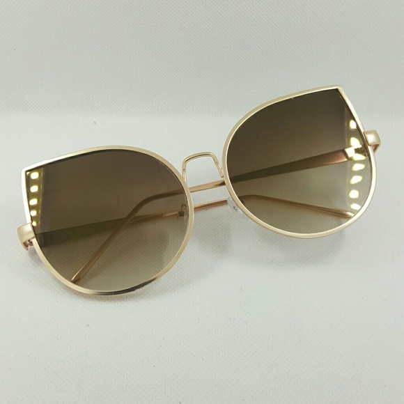 HIGH QUALITY BIG FRAME CAT STYLE SUNGLASSES - Picture 2 of 3