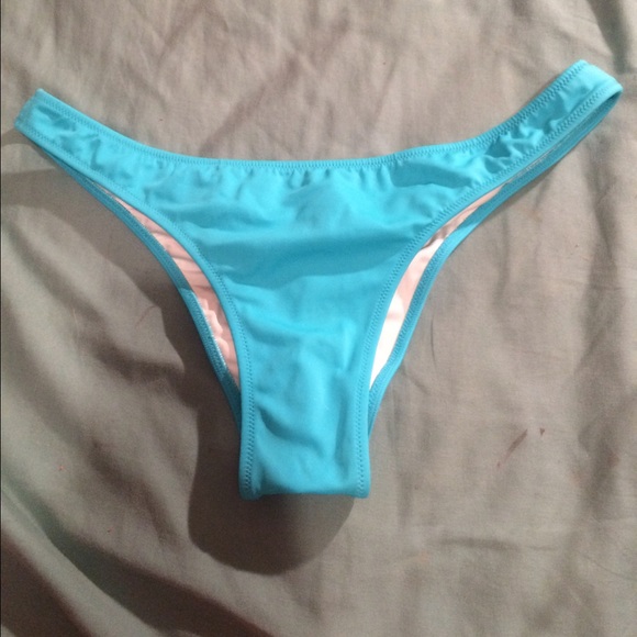 Victoria secret blue itsy bottoms!