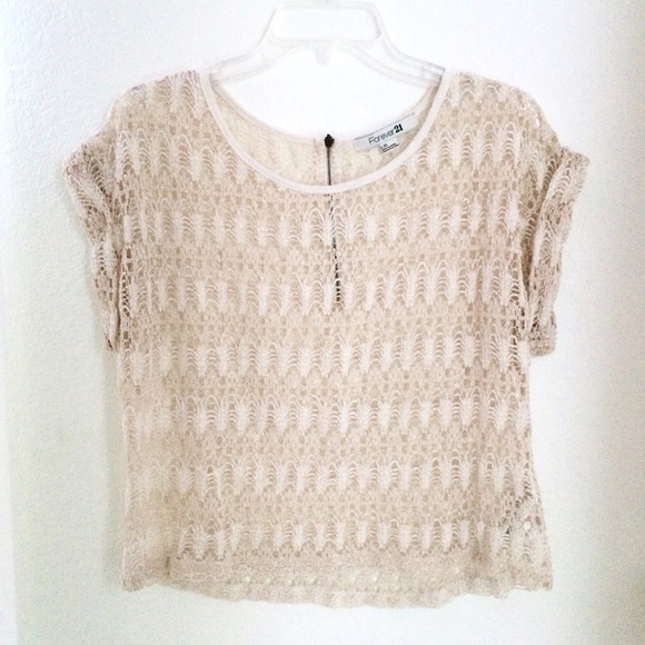 Size L FOREVER 21 cream lace top