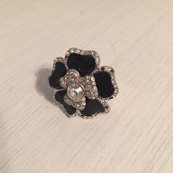 Lia Sophia Flower Ring