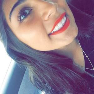 Meet your Posher, Lucy