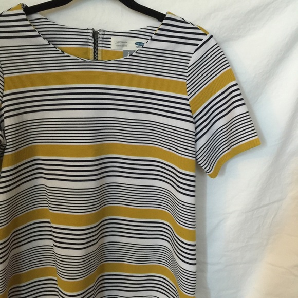 Old Navy Tops - maternity striped top