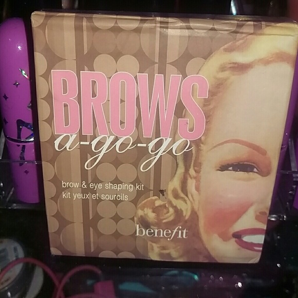 Benefit brows